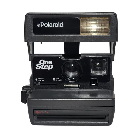 Polaroid Vintage Black One Step 600 Instant Film Camera Pre-owned - Picture 1 of 7